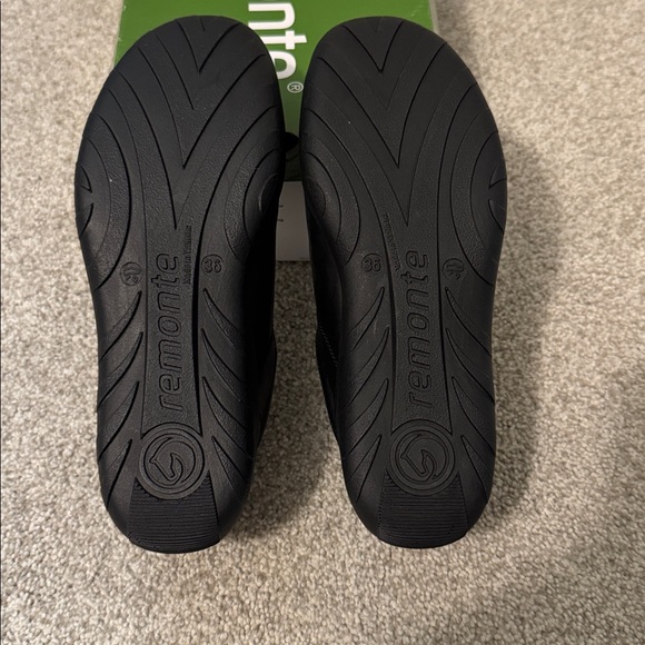 NIB Remonte Leather Shoes - Picture 7 of 7